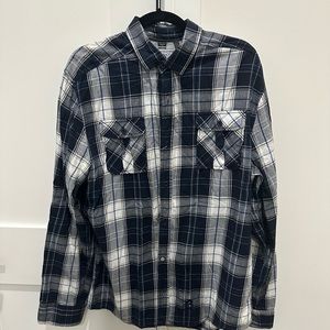 Buffalo Mens button down. Size xl